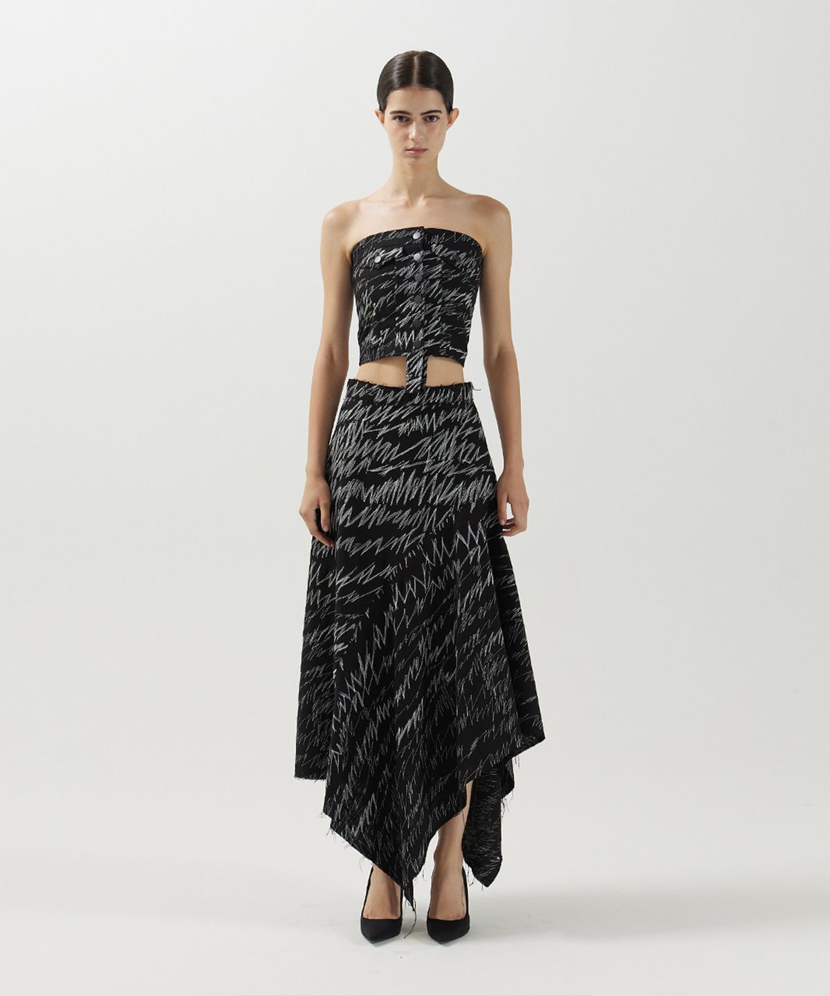 므아므(MMAM) Stitch flared skirt