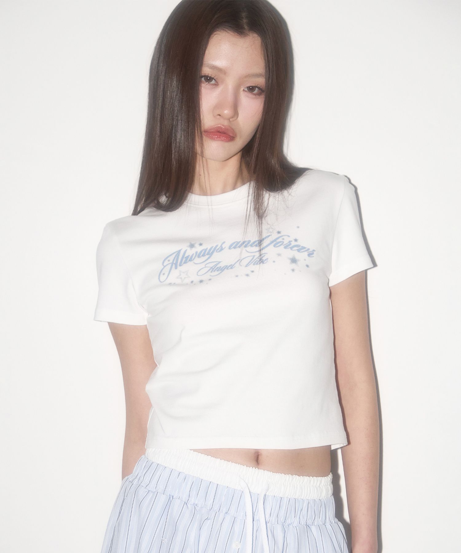 送料・関税込 ●ILLIGO●25SS STAR LETTERING FIT T-SHIRT MUSINSA公式 | ILLIGO Star Lettering Fitted T-Shirt White Blue