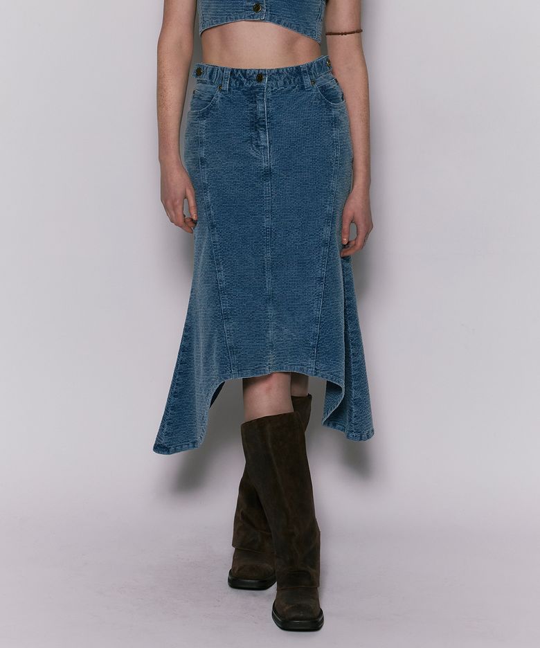 Emma washing denim mermaid skirt blue