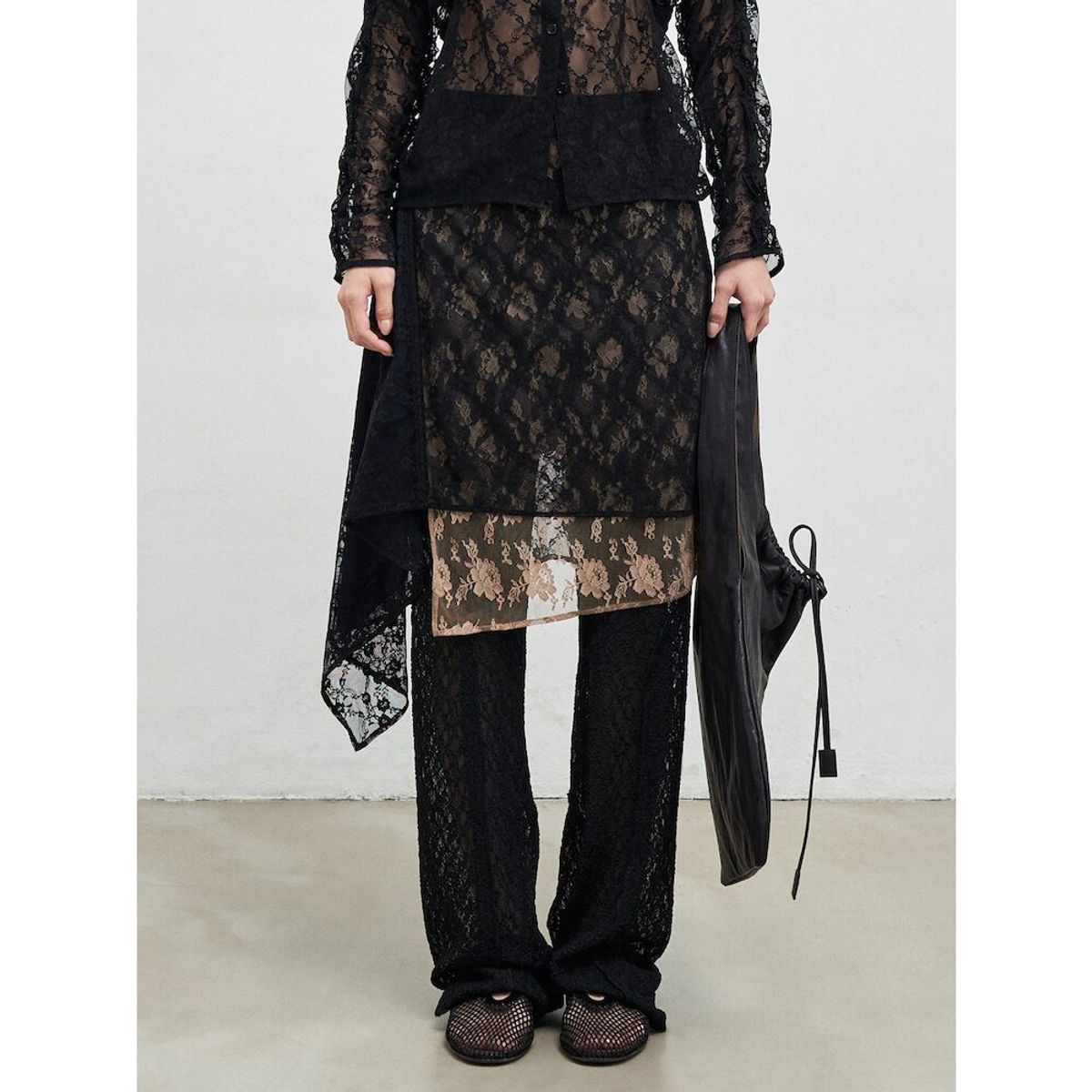 앙개(ANGGAE) Layered Lace Skirt  Black