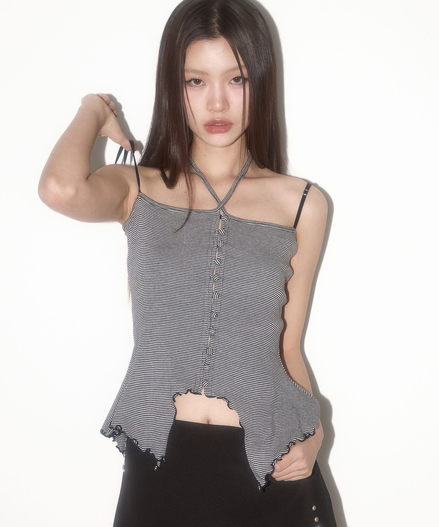 Tシャツ・カットソー ILLIGO Button flare sleeveless grey MUSINSA | ILLIGO Button flare sleeveless black