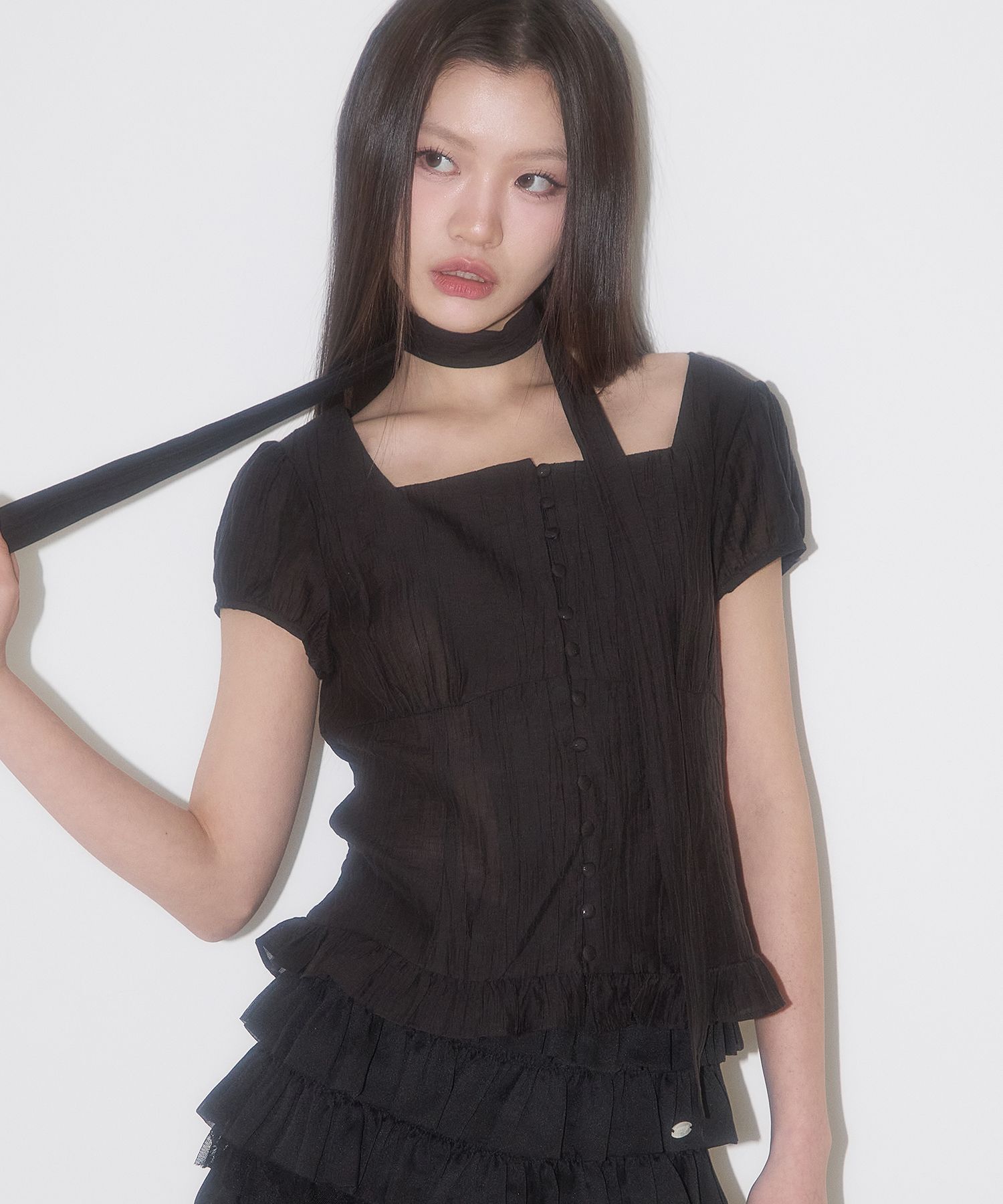 OUTLET SALE- 訳あり品など大放出 | MUSINSA ILLIGO Black Blouse Neck Square Tie Ribbon トップス