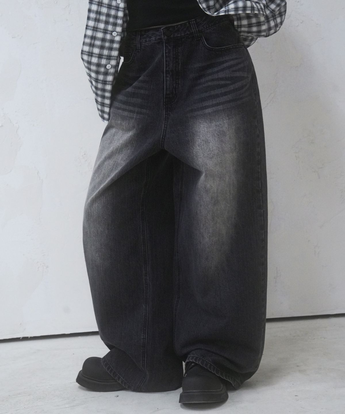 어반드레스(AVANDRESS) Basic Brush Daily Wide Pants WASHING BLACK
