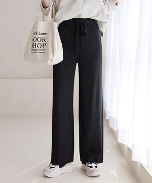 스트링 밴딩 밑단컷팅 와이드 블랙 팬츠