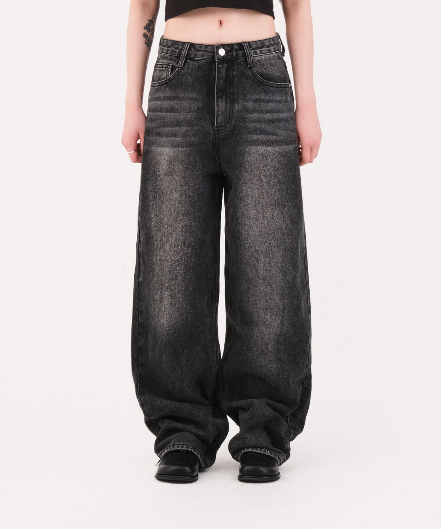 MUSINSA | DWS COMPANY (W) Washed Balloon Denim Wide Pants