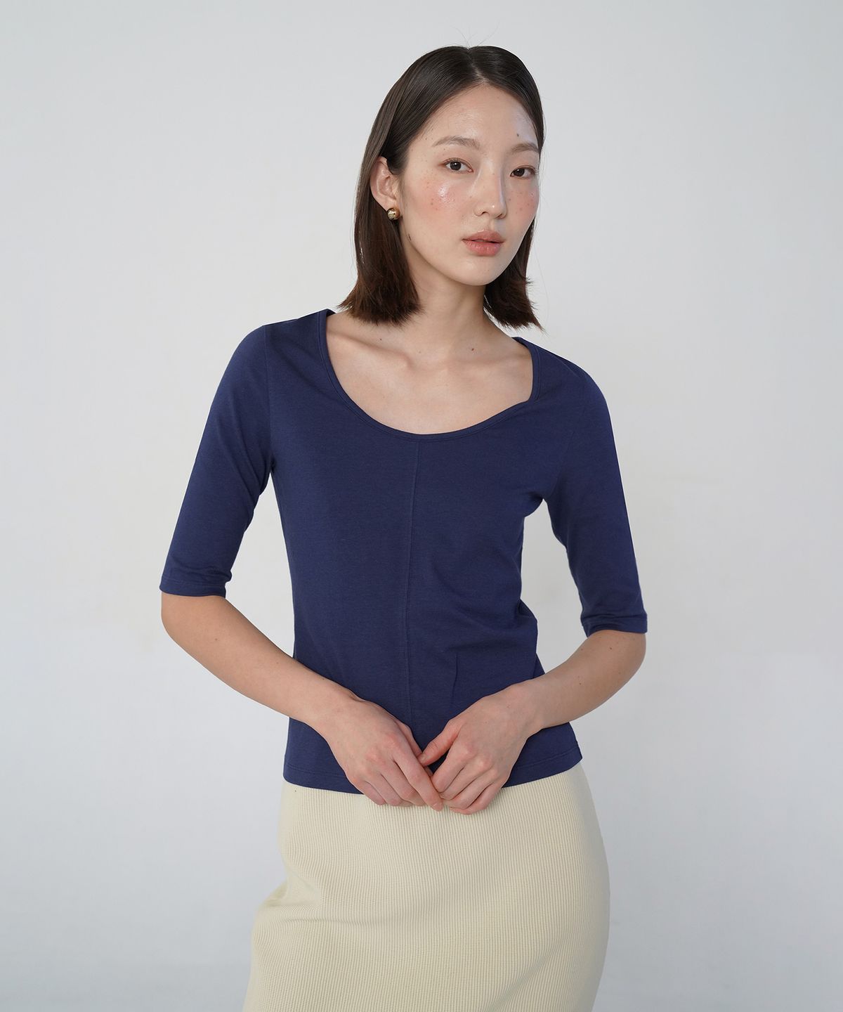 필로트(PELOTE) 딥 유넥 저지 탑 (네이비)