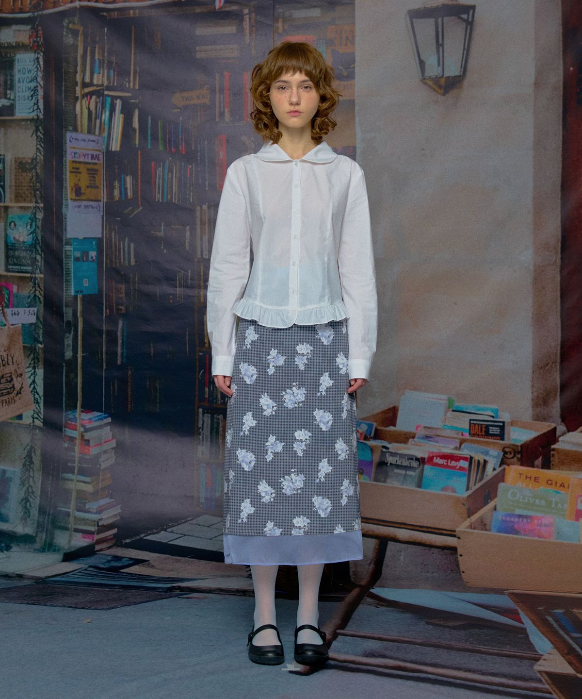 루루서울(LOULOUSEOUL) Round Frill Shirts (White)