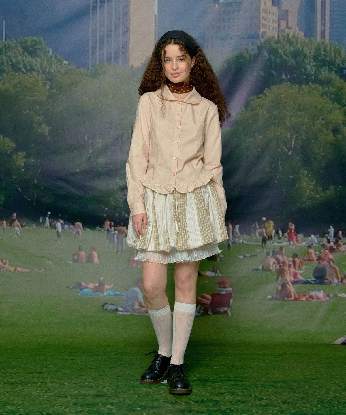 루루서울(LOULOUSEOUL) Round Frill Shirts (Apricot)
