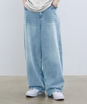 데미지 워시드 데님 팬츠-아이스블루