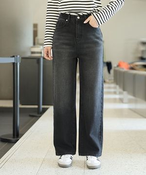 블랙 빈티지워싱 일자 데님팬츠