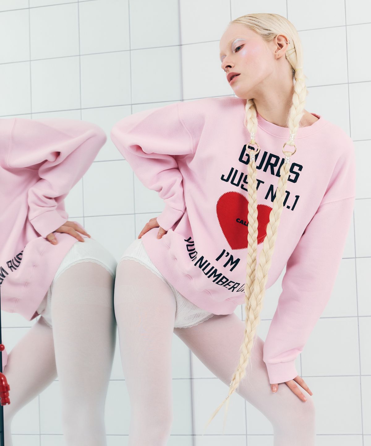 에즈이프 캘리(ASIF CALIE) GURLS JUST SWEATSHIRT PINK