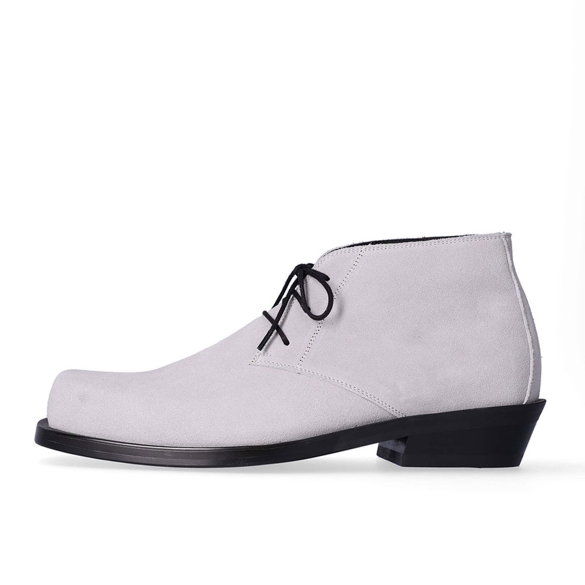 누스미크(NUOSMIQ) BASA Chukka Boots Cement Italy Sprit