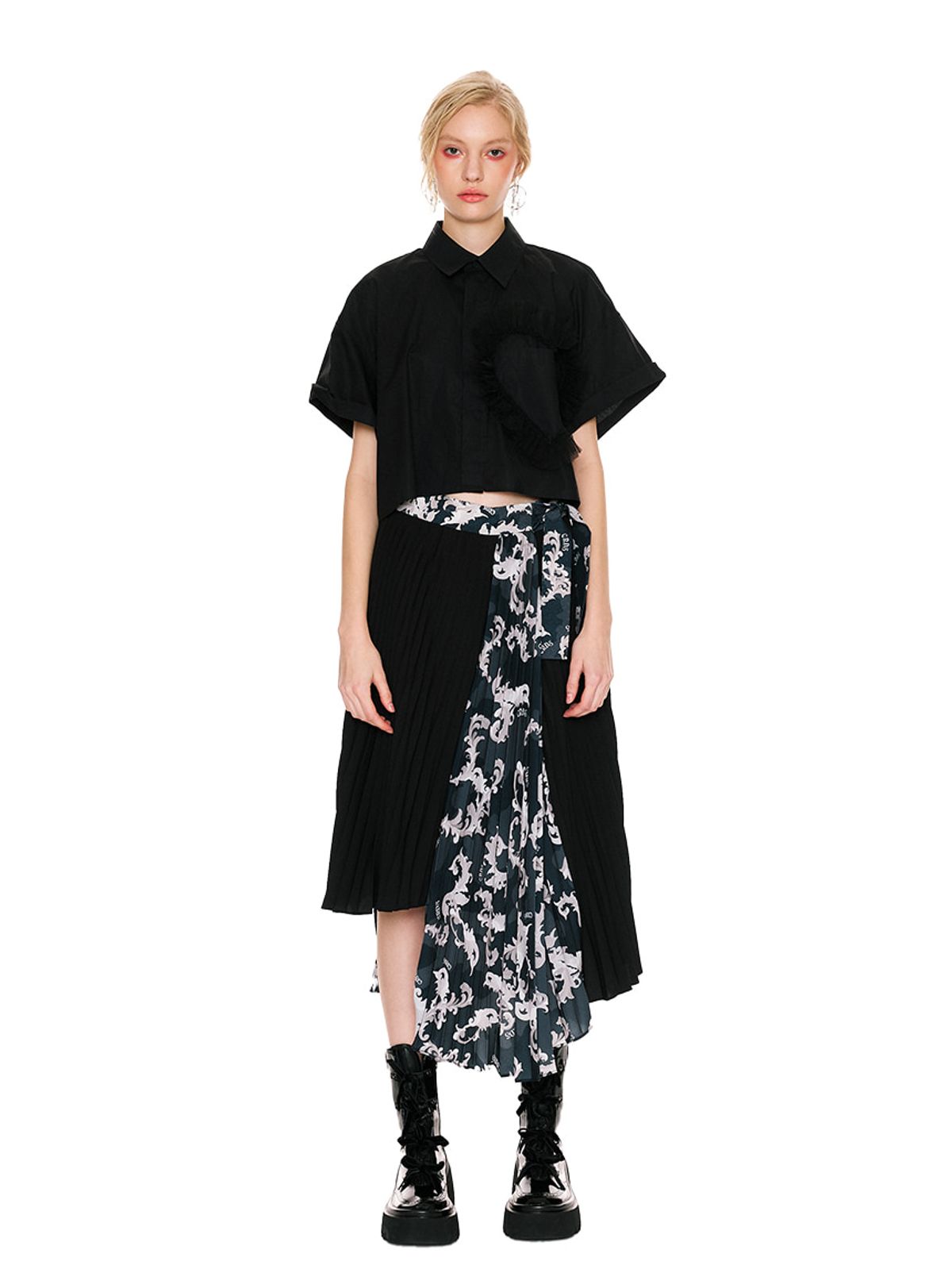 그리디어스(GREEDILOUS) Patterned Asymmetrical Pleated Skirt