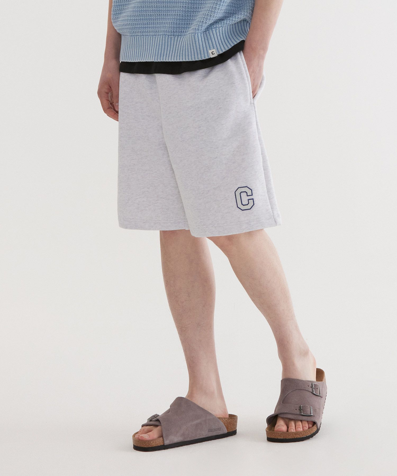 COVERNAT ♥ Regular C Logo Sweat Shorts /追跡付 MUSINSA | COVERNAT Regular C Logo Sweat Shorts Heather Gray