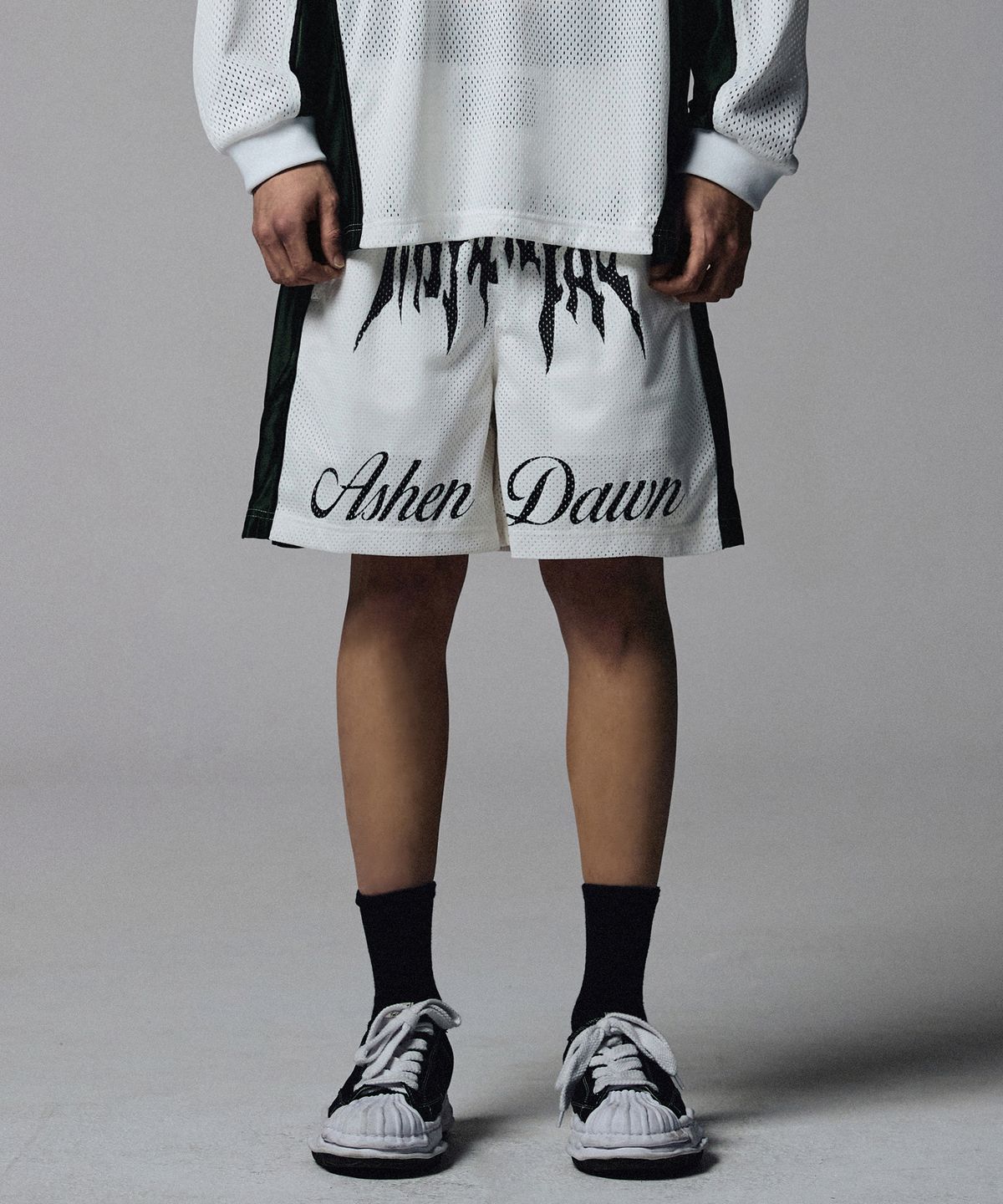 낫포너드(NOT4NERD) Bone Logo Ashen Dawn Mesh Boxing Shorts - White