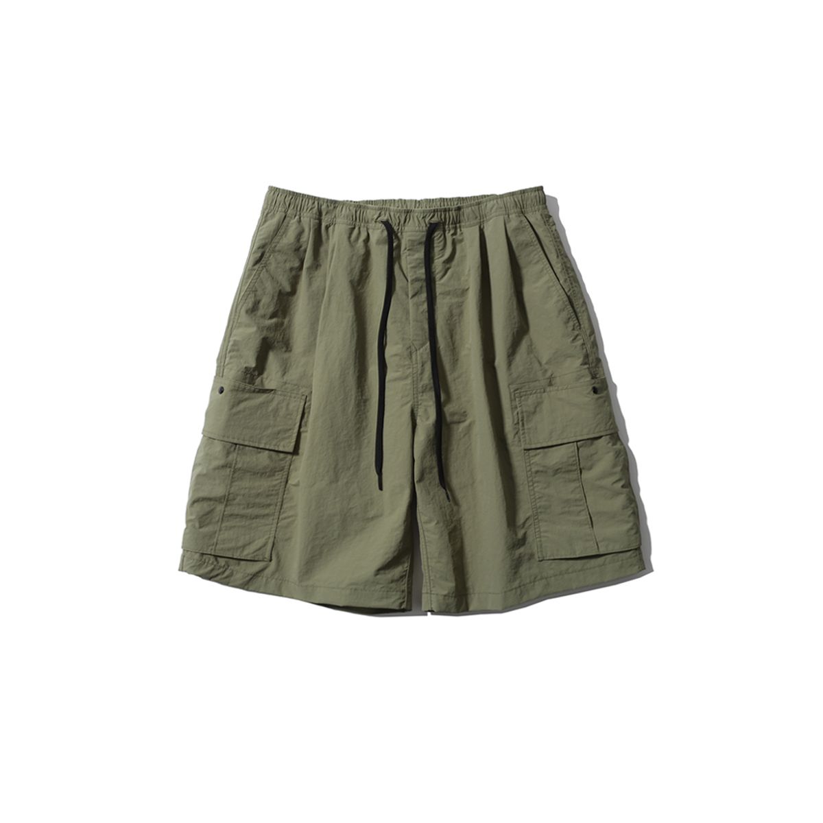 모이프(MOIF) [SS25] OVER MIL 6P SHORTS / FOLIAGE GREEN