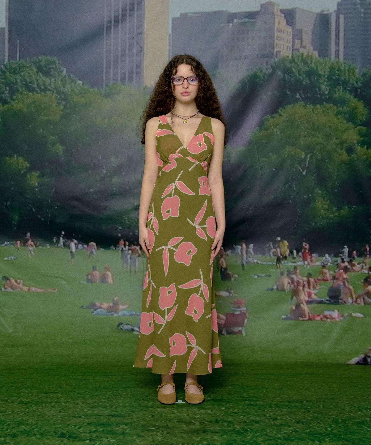 루루서울(LOULOUSEOUL) Tulip Sleeveless Dress (Olive)