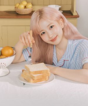 실크핏 클로에 반팔 커플 잠옷 세트