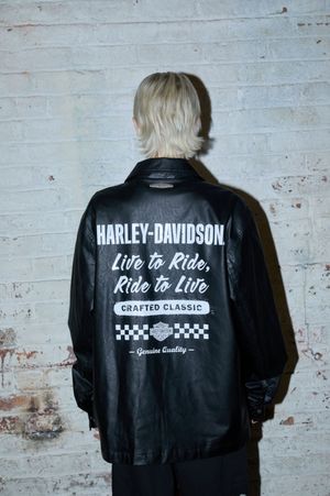 신세틱레더셔츠 _블랙 HH15110102