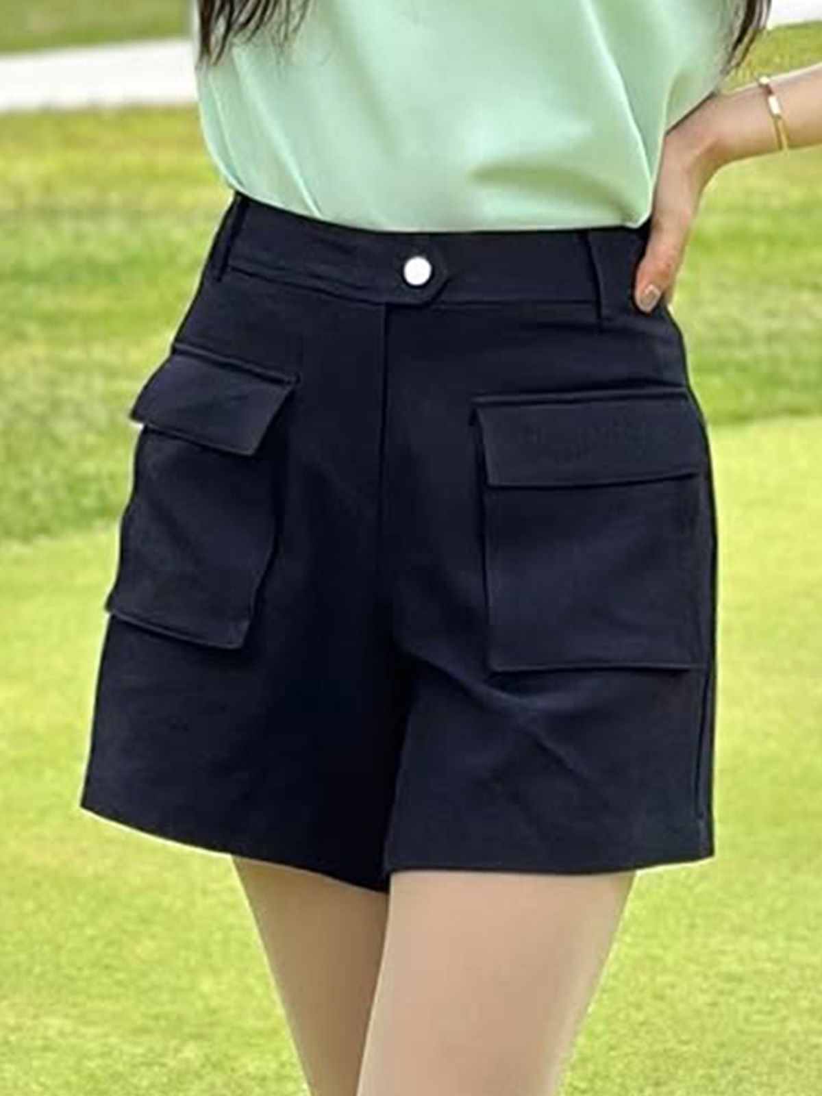 투에니스홀(20TH HOLE) 여성 카고 밴딩 아웃포켓 쇼츠 팬츠[BLACK]