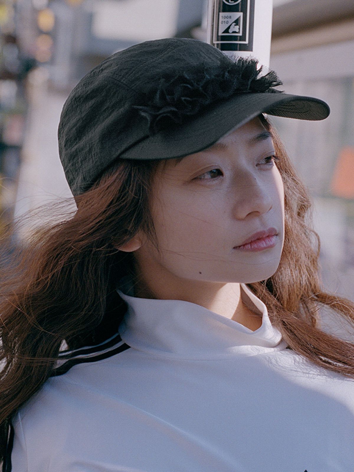 포에지담(POESIEDAME) RUFFLE CAP IN BLACK