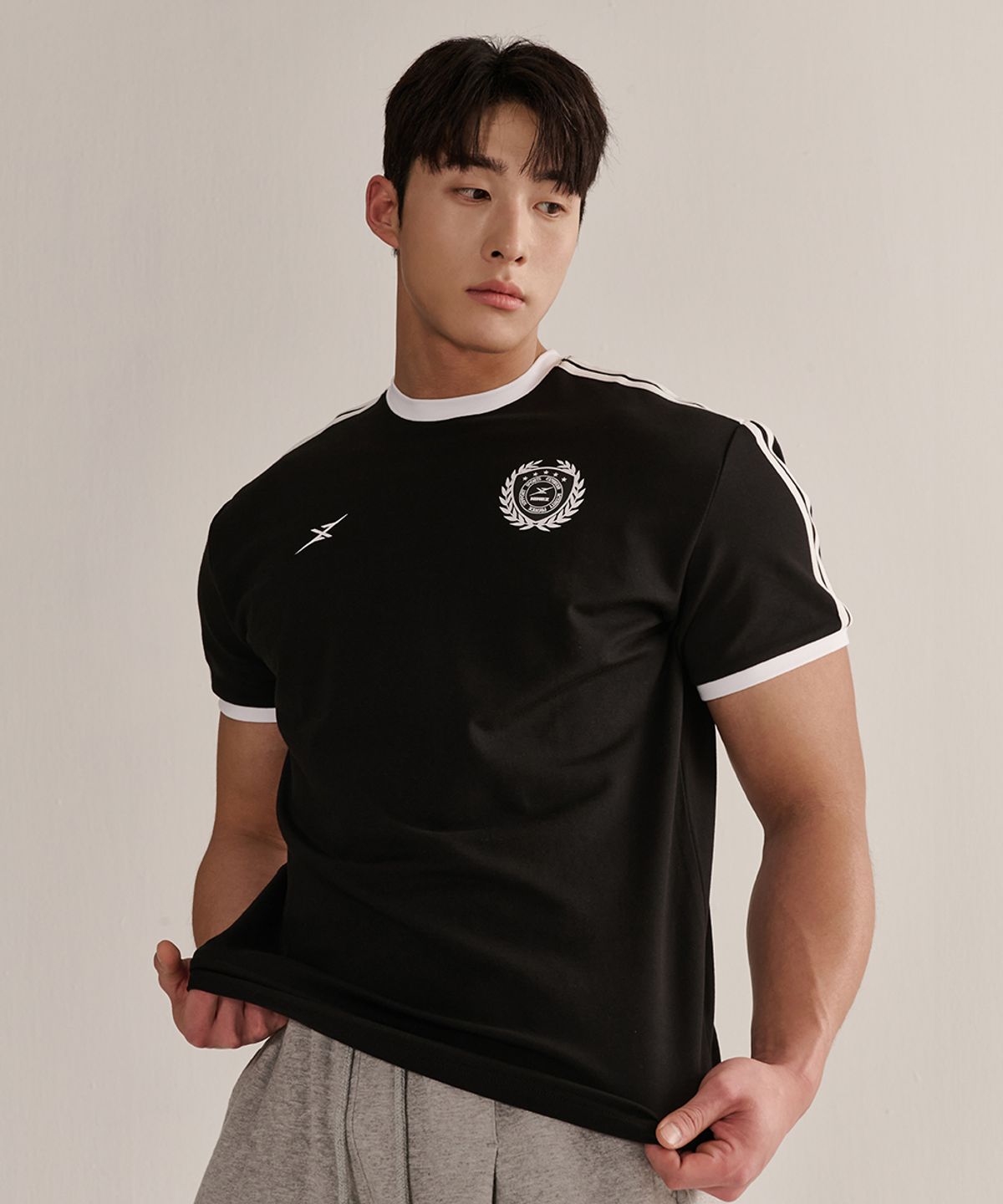 나인제트(NINEZ) 사이드 테잎 헤비메쉬 머슬핏 티셔츠 (블랙) 25TS09
