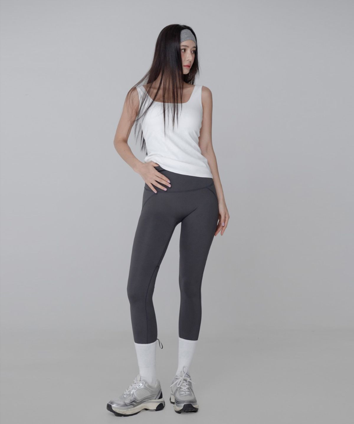 비나앤코(VINAANDCO) 9부 힙업레깅스 - 다크그레이 (XS/S/M/L/XL)