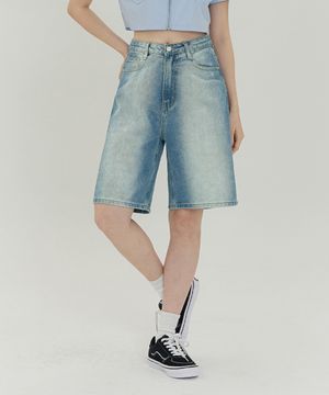 여성 스트라이프 워싱 5부 와이드 버뮤다 데님 팬츠 (연청)