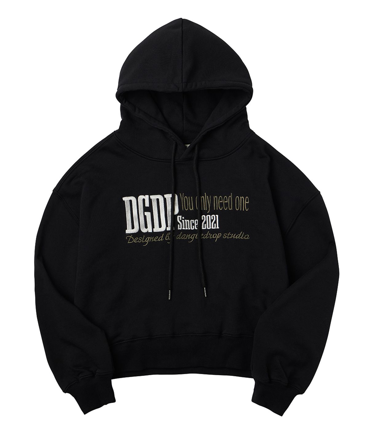댕글드랍(DANGLEDROP) DGDP YOU NEED 자수 크롭 후드 블랙