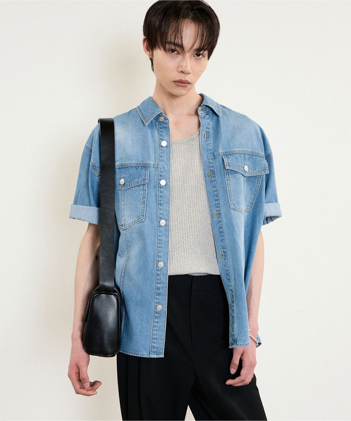 티엔지티(TNGT) Denim Half Shirt (Light Blue) TNSH5E201B2