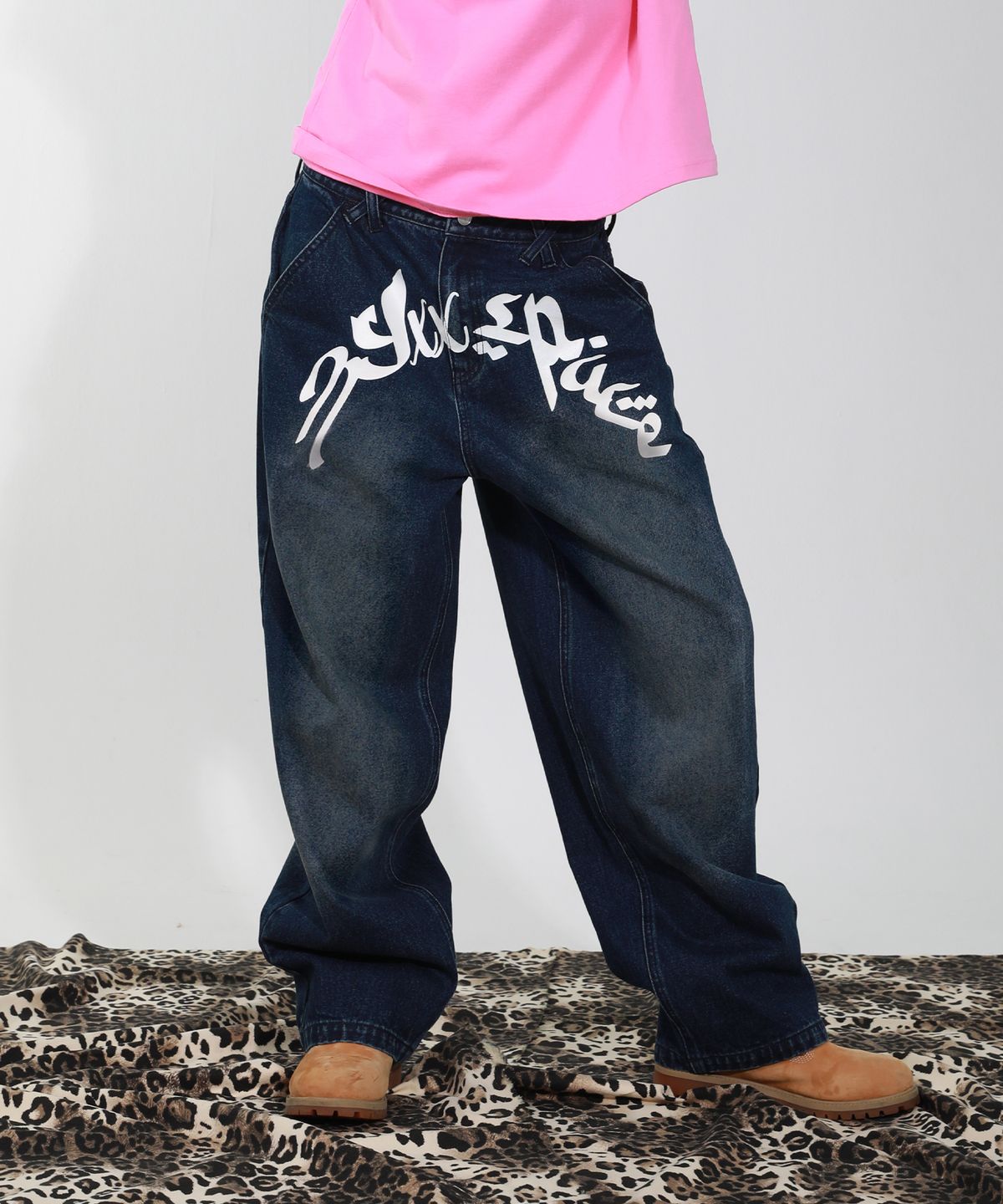 엔와이엑스엑스(NYXX) GRAFFITY DENIM PANTS INDIGO