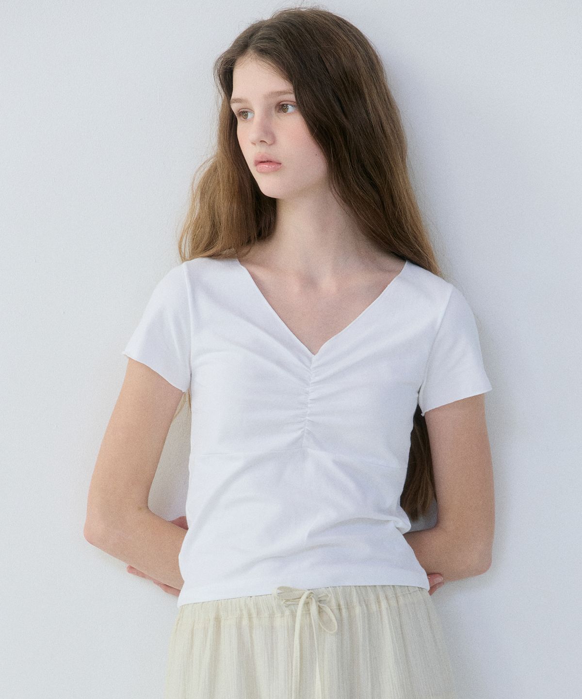 러브어스유(LOVEUSU) Alice Shirring T-Shirt (White)