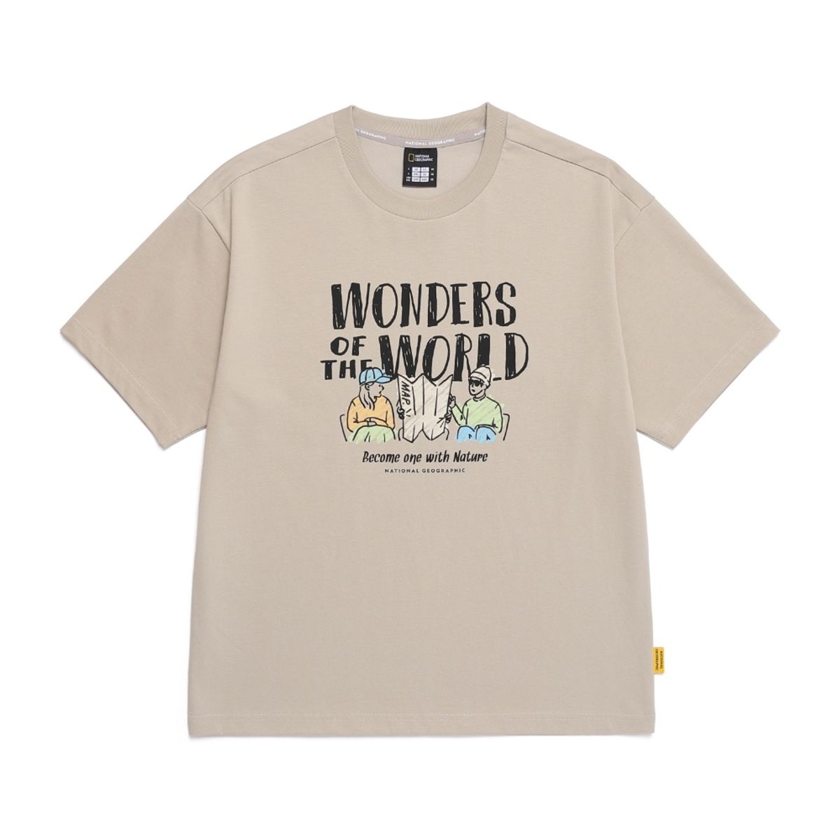 내셔널지오그래픽(NATIONALGEOGRAPHIC) N252UTS980 리젠아스킨 그래픽 반팔 티셔츠 BEIGE KHAKI
