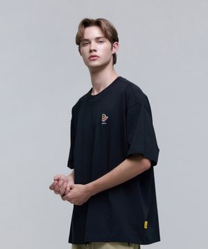 N252UTS930 동물 와펜 세미오버핏 반팔 티셔츠 CARBON BLACK