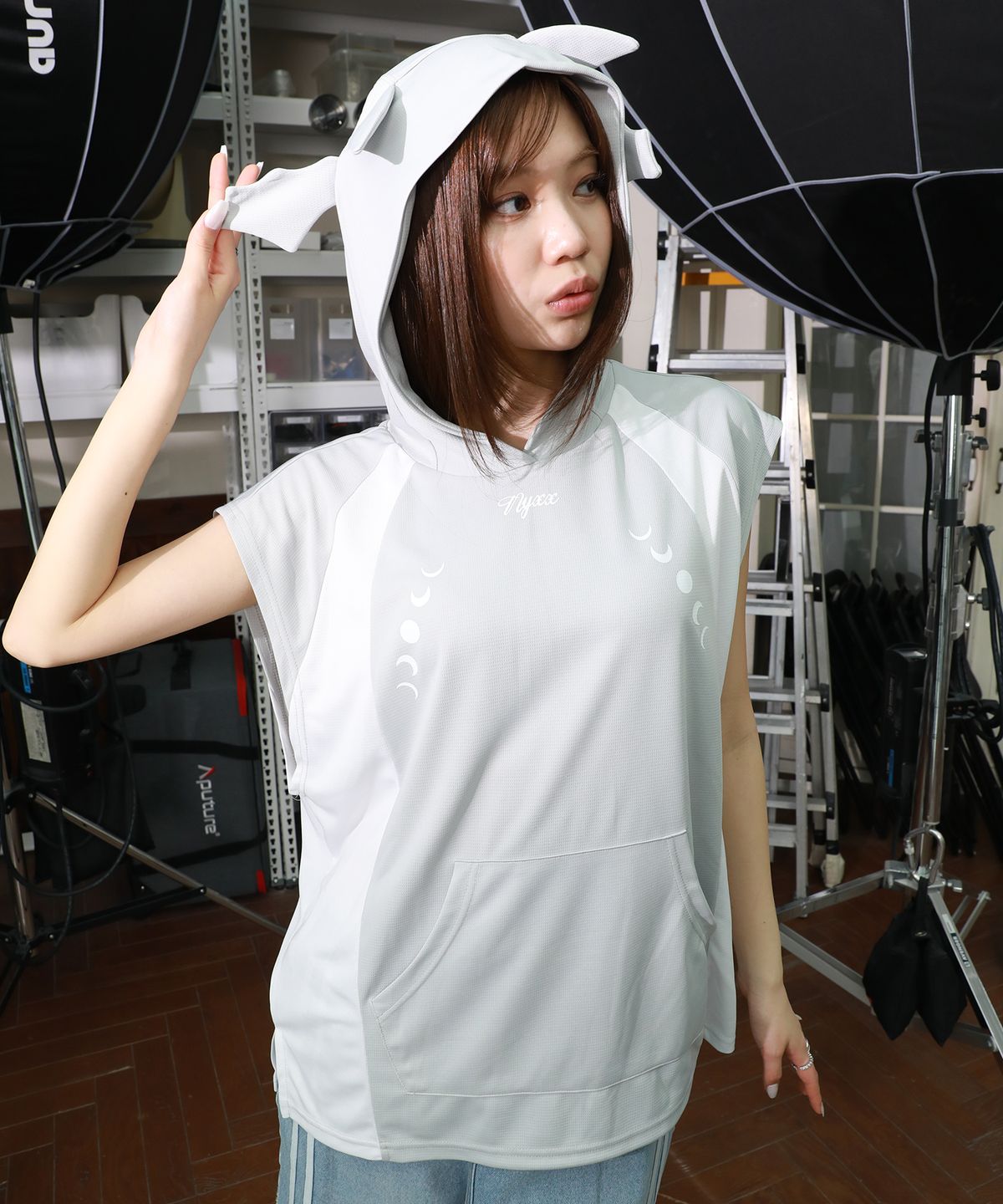 엔와이엑스엑스(NYXX) DEVIL HOODIE VEST GRAY
