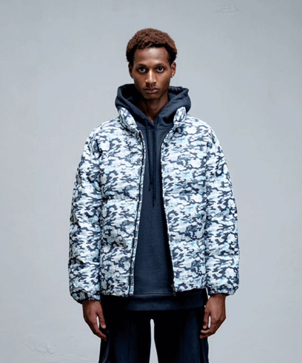 에르에르(ERER) Men Camouflage Down Jumper White