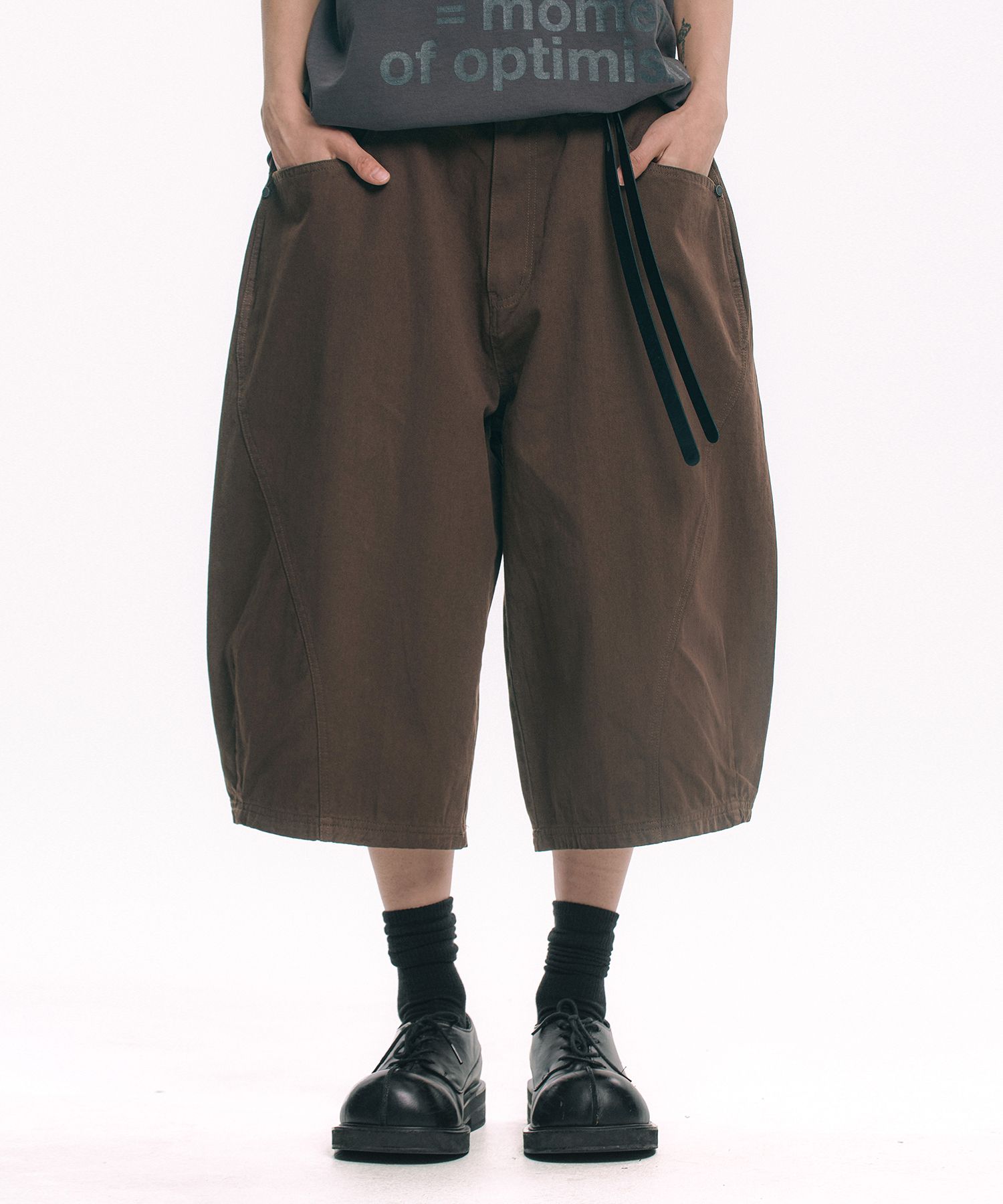 【BAON】[unisex] Macoli Curve Banding Bermuda Pants Monaco Bermuda shorts
