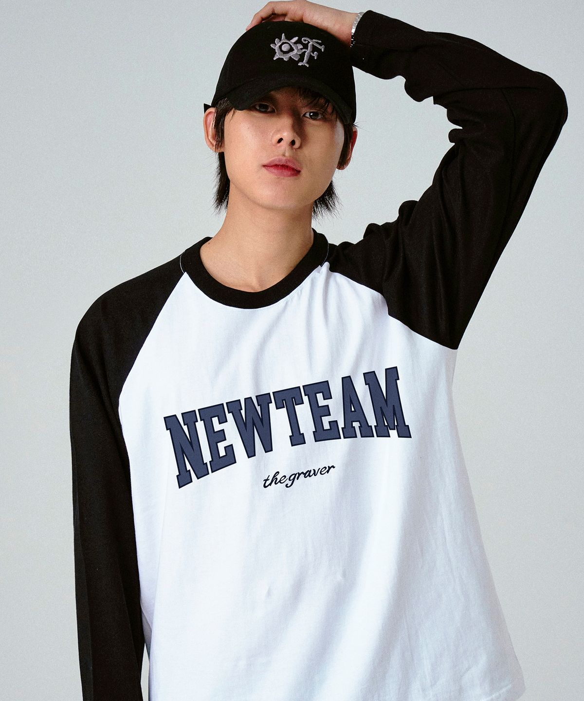 그레이버(GRAVER) [UNISEX]NEW TEAM 래글런 롱슬리브 티셔츠_2color