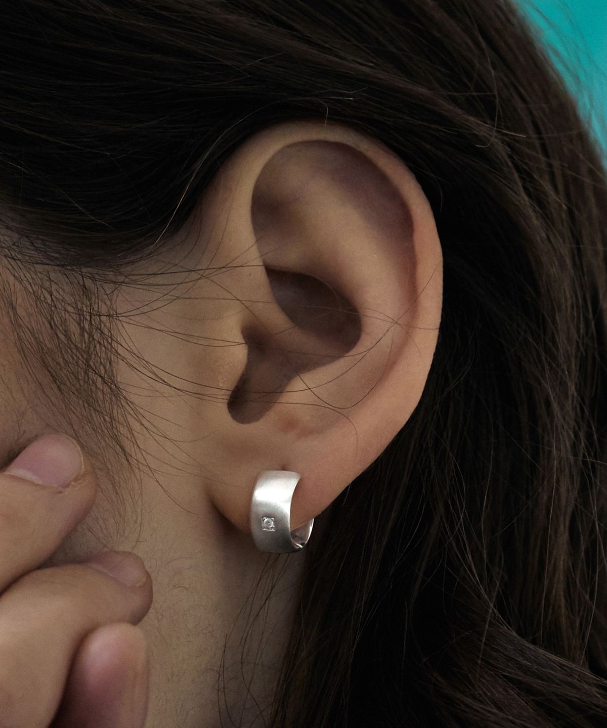 티오유(TOU) NP003 Hidden Shine Matte Cubic Earrings