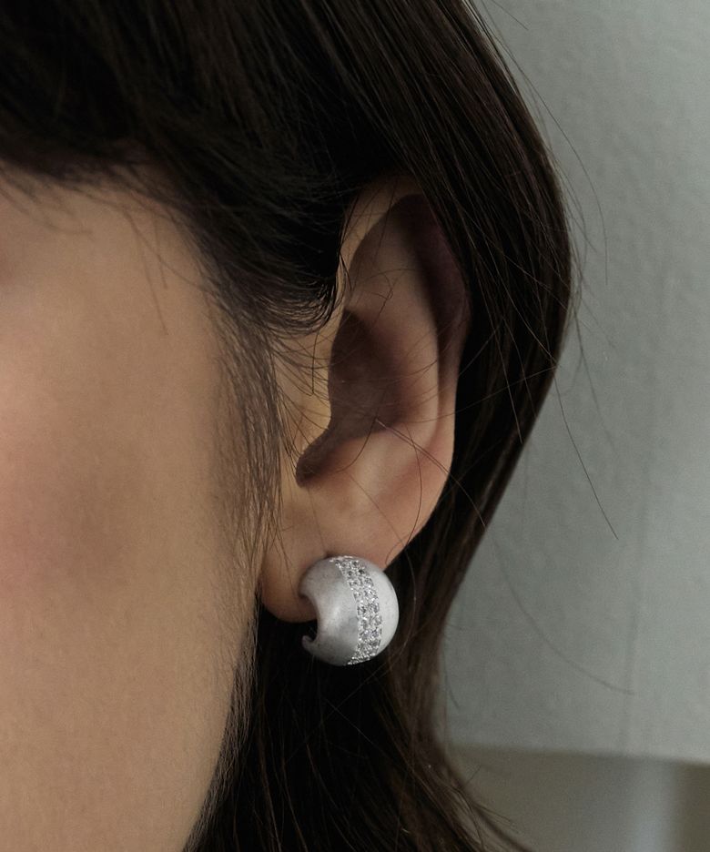 NP031 Matte Cubic Setting Ball Earrings