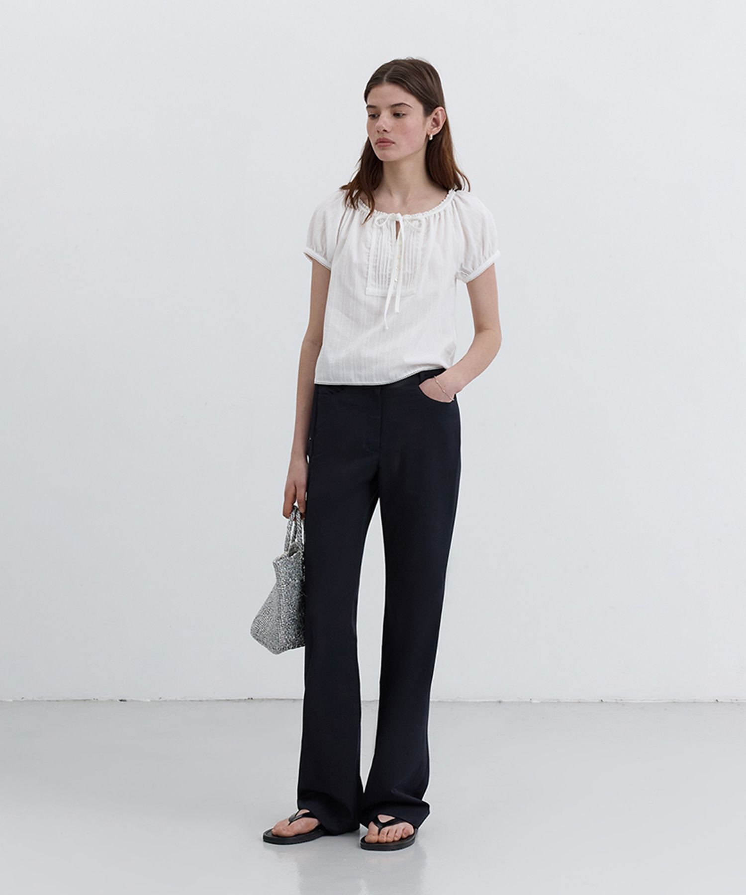 [Dunst] セミブーツカット スリムスラックス / 韓国ブランド MUSINSA公式 | DUNST FOR WOMEN SLIM SEMI BOOT-CUT