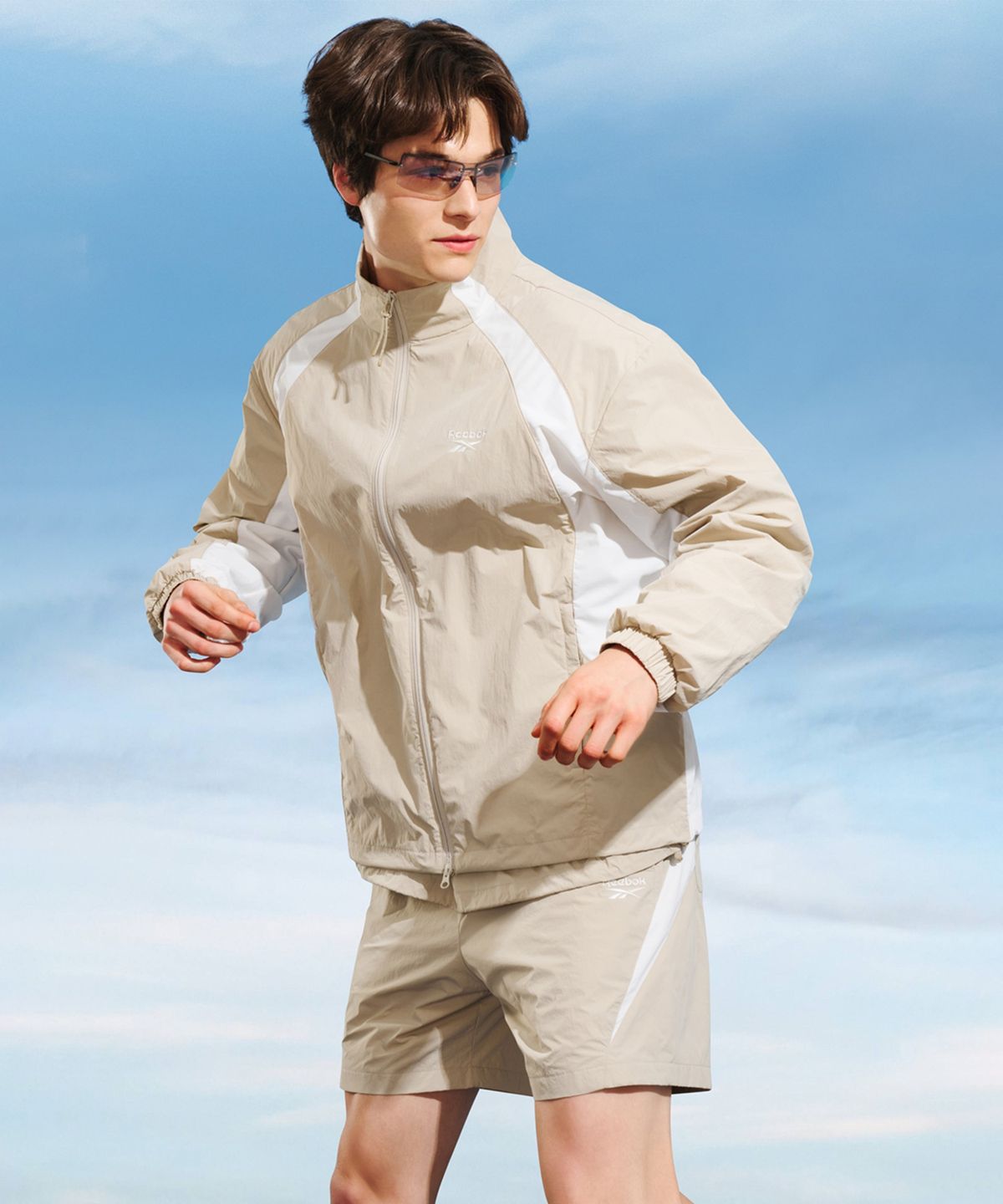 리복(REEBOK) 일립스 쇼츠 - 베이지