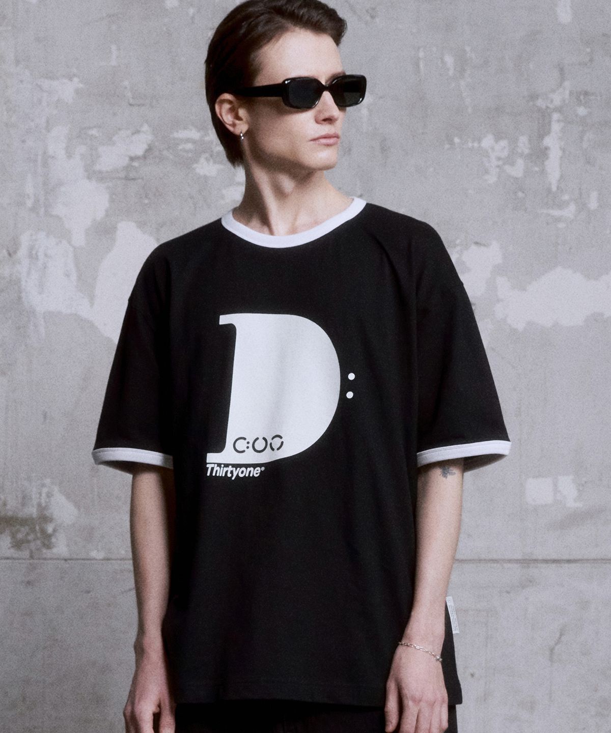 디써티원(DTHIRTYONE) D: Logo Ringer T-Shirt (Black)