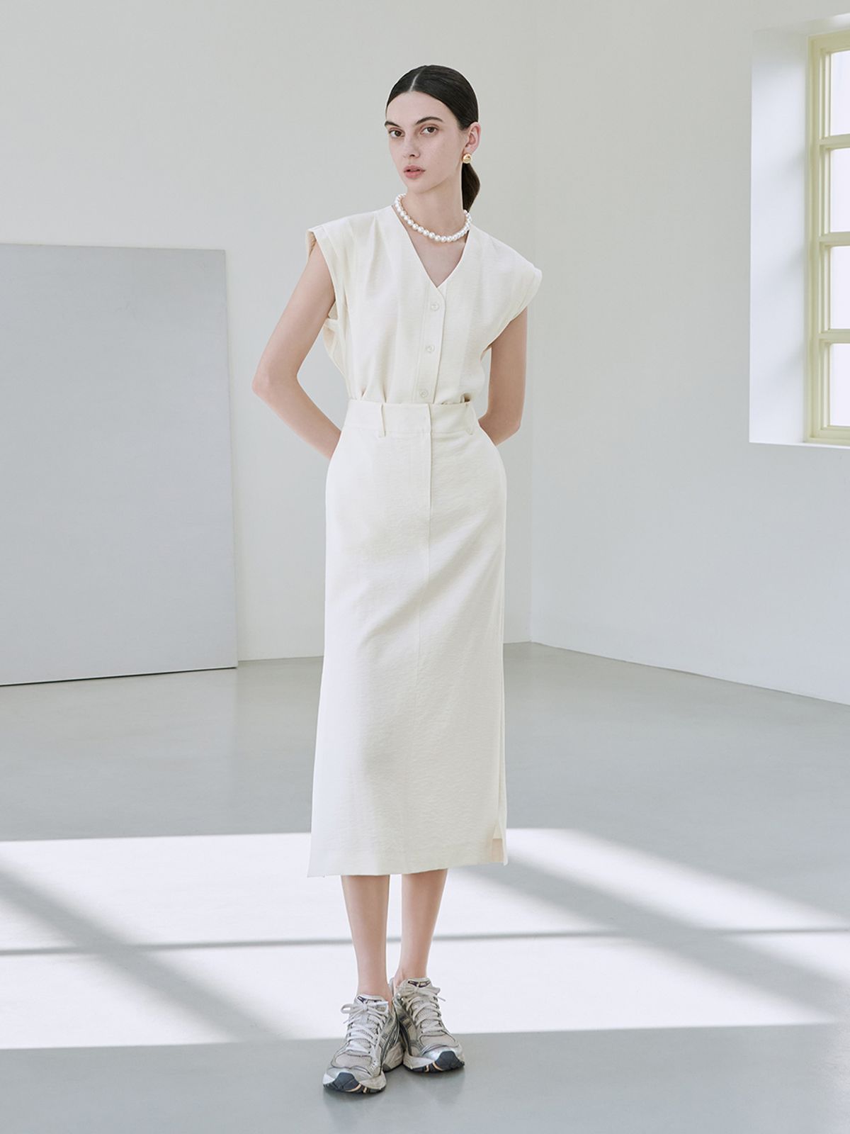 브이엔와이스튜디오(VNYSTUDIO) Open tank top belted shirt Dress_YA6OPN5