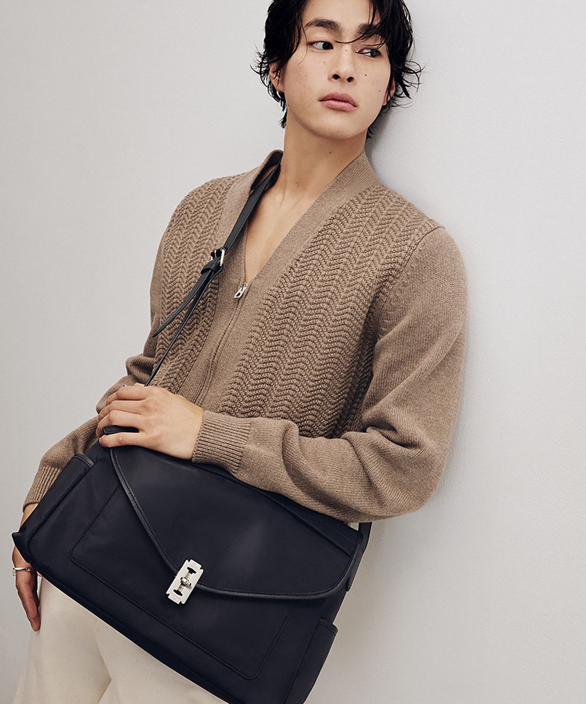 분크(VUNQUE) Occam Doux Youth Shoulder L (오캄 두 유스 숄더 라지)_2colors