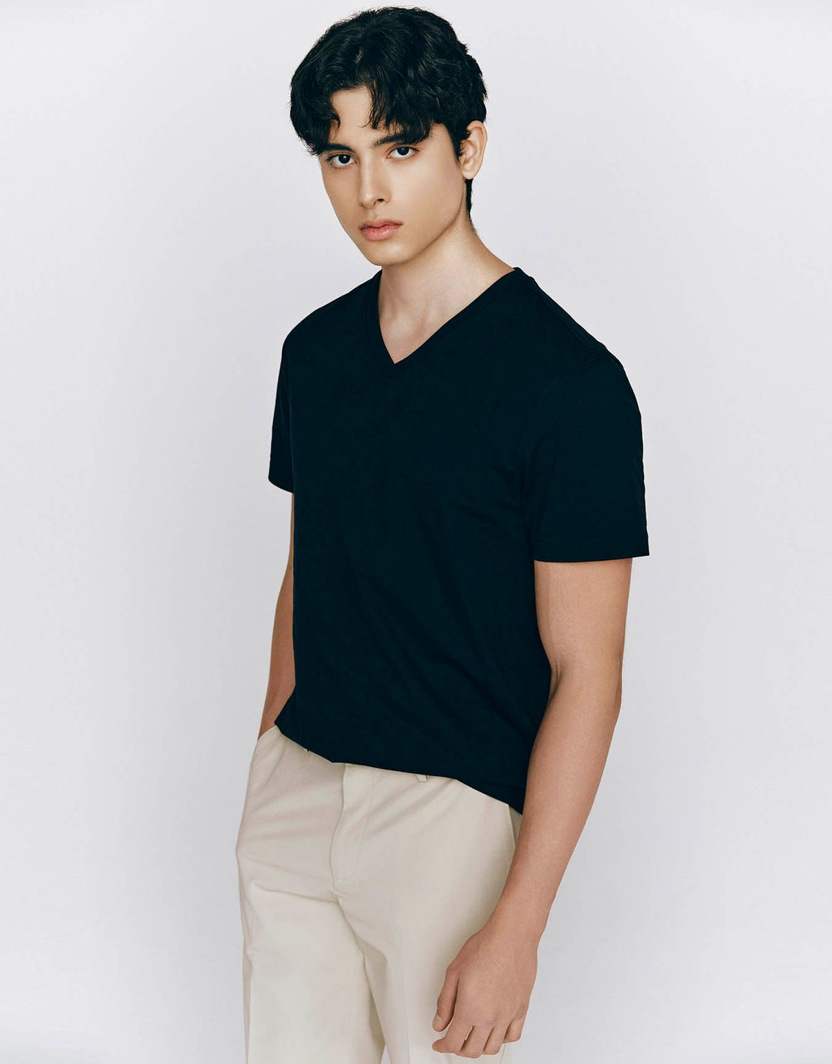 지오다노(GIORDANO) 베이직 브이넥 반팔티 025531 [4color]