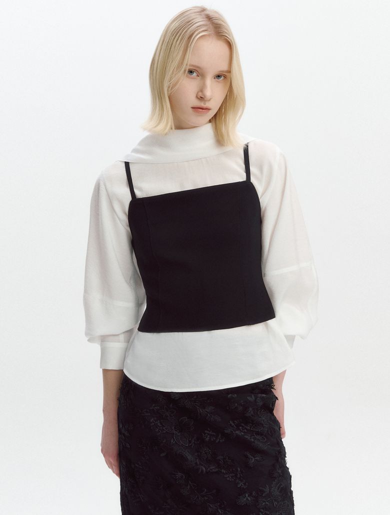 Volume-sleeve Tie Strap Blouse OFF WHITE