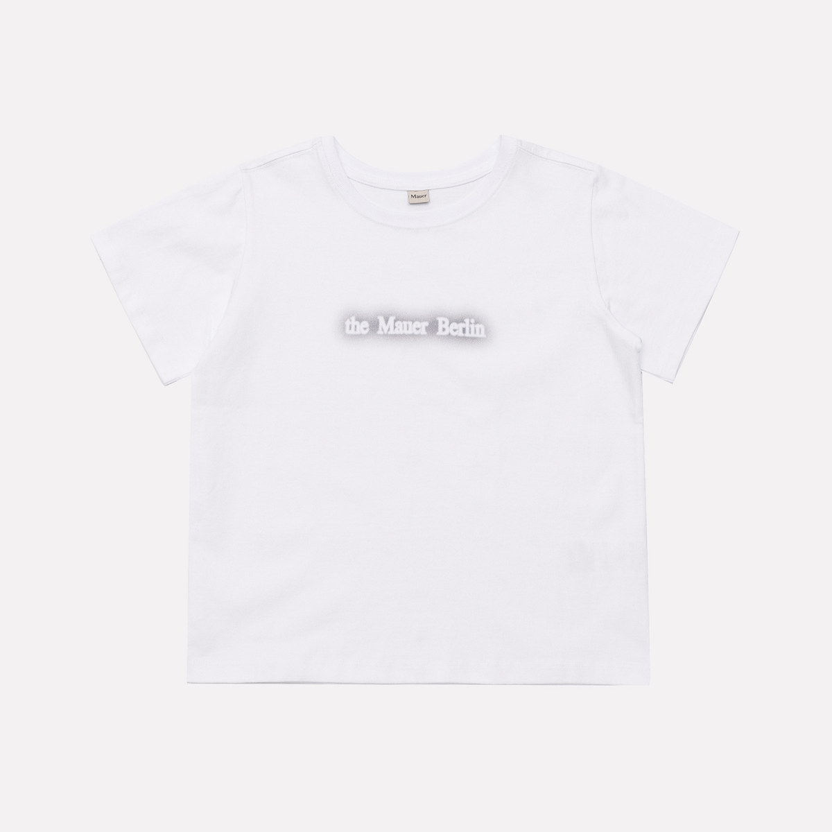 마우어(MAUER) MAUER EDGE POINT LOGO CROP TEE (WHITE)