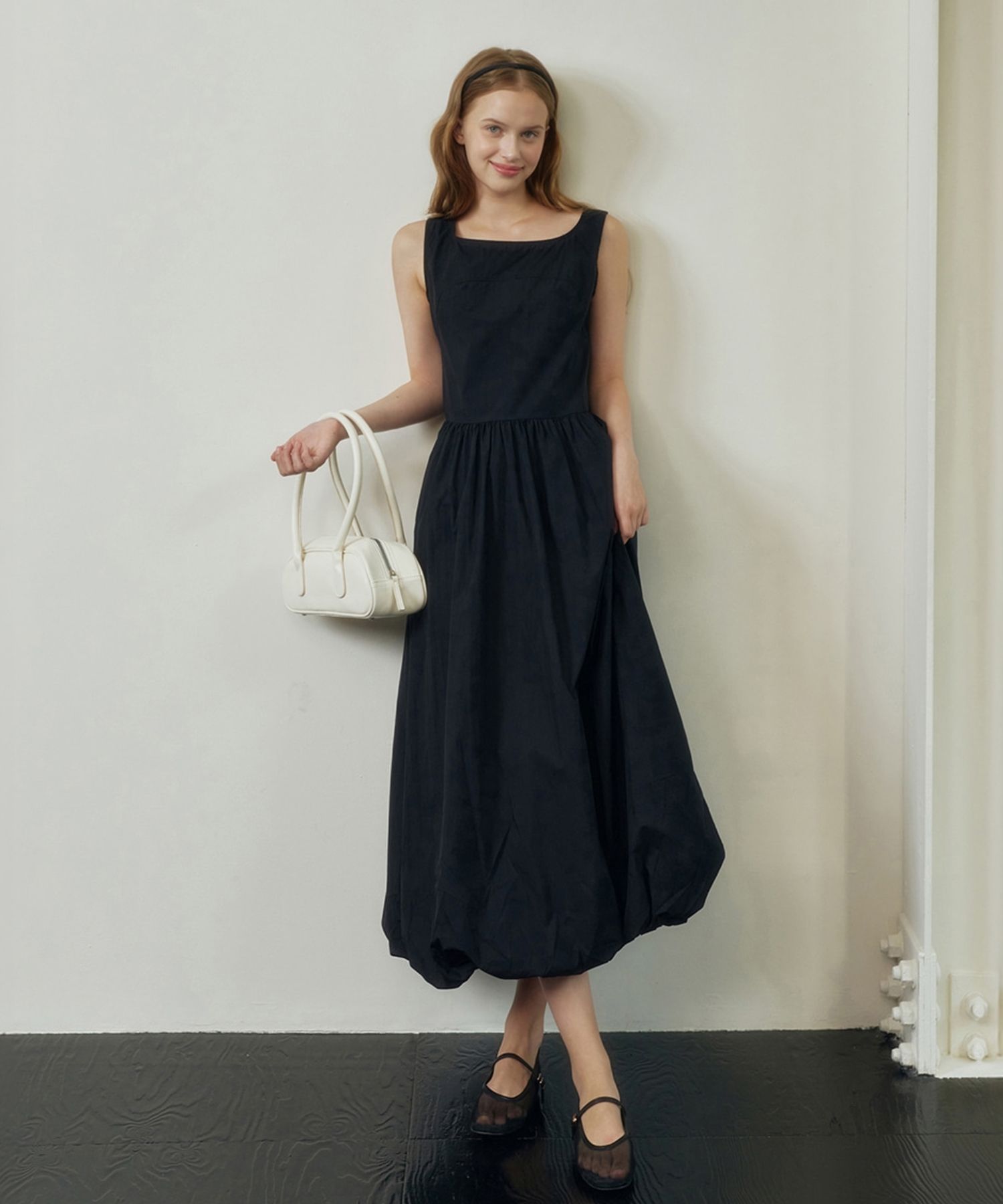 MAISON MARAIS ♥ Tied Square Maxi Dress /追跡付 Shop Maxi Dresses at MUSINSA