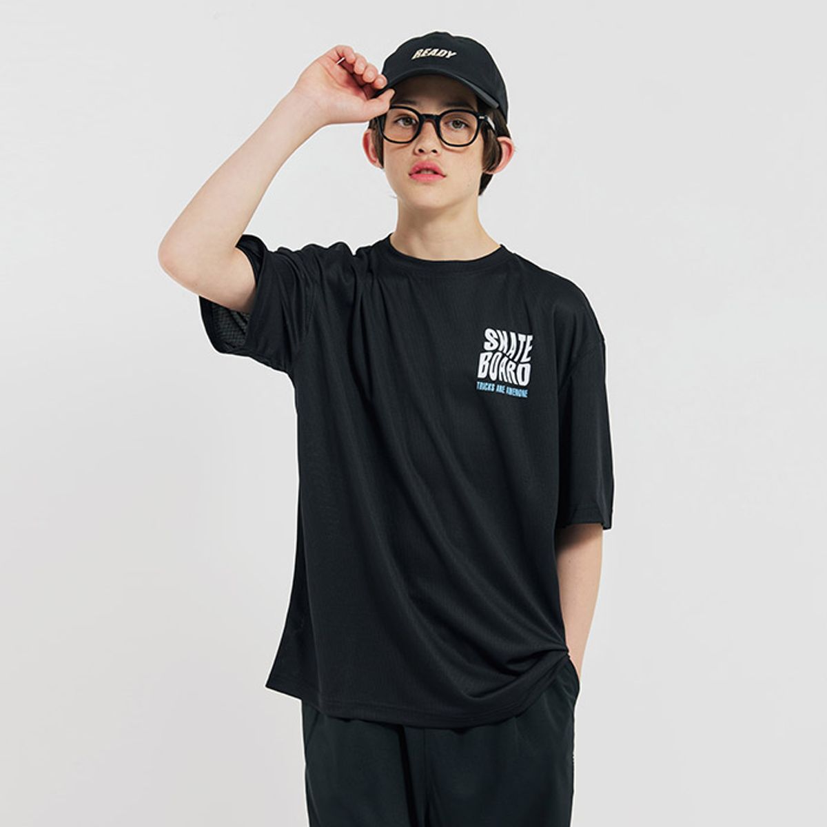 에이더블유케이(AWK) 주니어 메쉬 빅 아트웍 오버핏 반팔 티셔츠